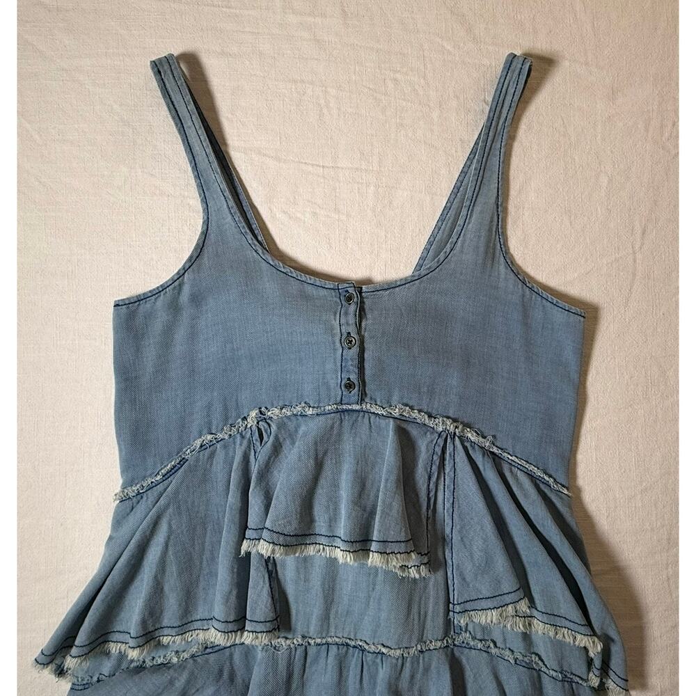 Anthropologie Pilcro Denim Tiered Ruffle Frayed Midi Dress Light Wash Blue
Med - Picture 6 of 8